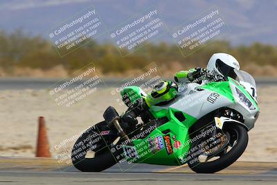 media/Mar-13-2022-SoCal Trackdays (Sun) [[112cf61d7e]]/Turn 2 (130pm)/